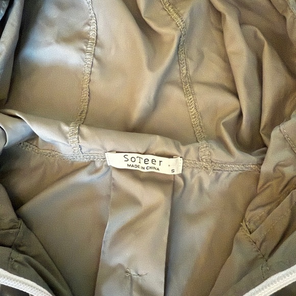 Soteer Rain jacket - size S - Picture 3 of 3